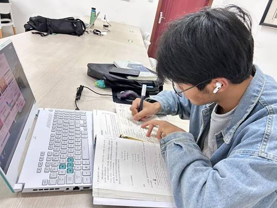 图示, 示意图
中度可信度描述已自动生成:ver1